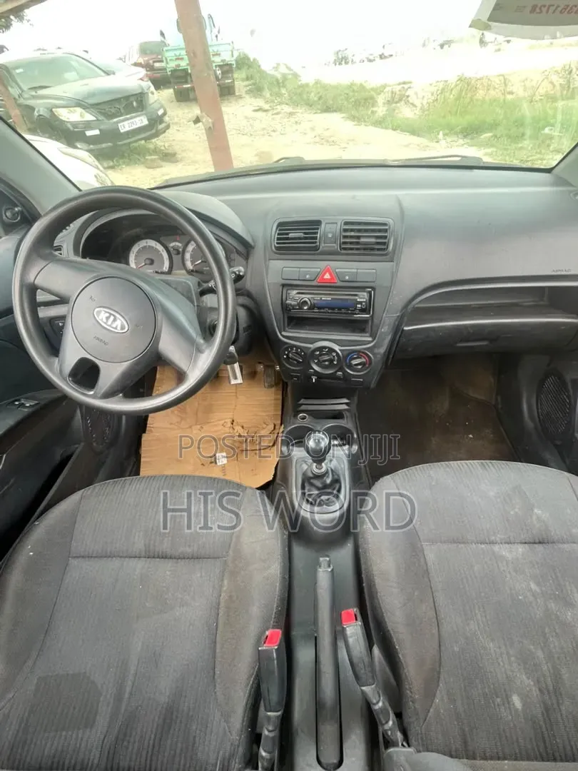 Kia Picanto 2010 White