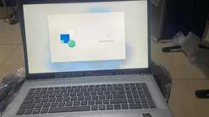 New Laptop HP 8GB AMD Ryzen 5 SSD 500GB
