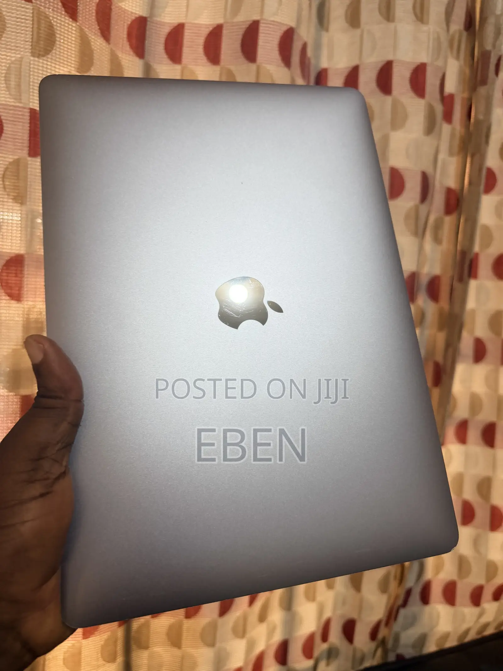 Laptop Apple MacBook Pro 2020 16GB Intel Core i5 SSD 256GB