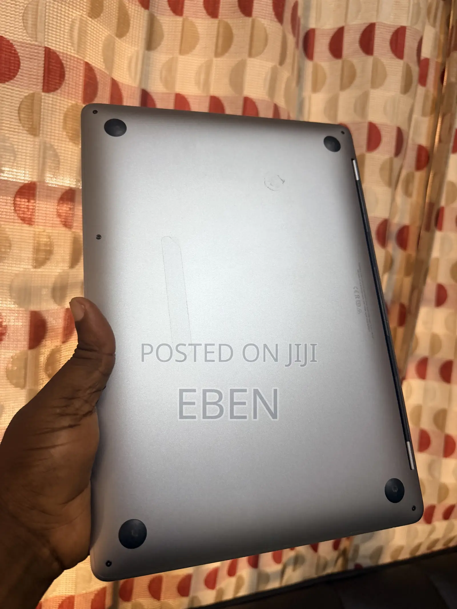 Laptop Apple MacBook Pro 2020 16GB Intel Core i5 SSD 256GB