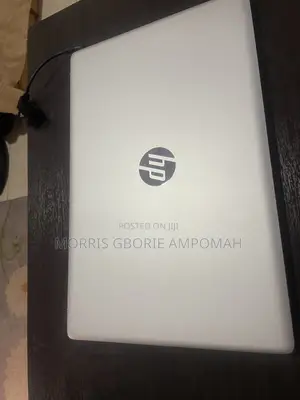 New Laptop HP 8GB AMD Ryzen 5 SSD 500GB