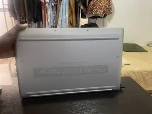 New Laptop HP 8GB AMD Ryzen 5 SSD 500GB