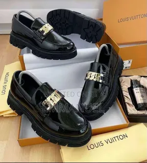 Classic Louis Vuitton Shoes