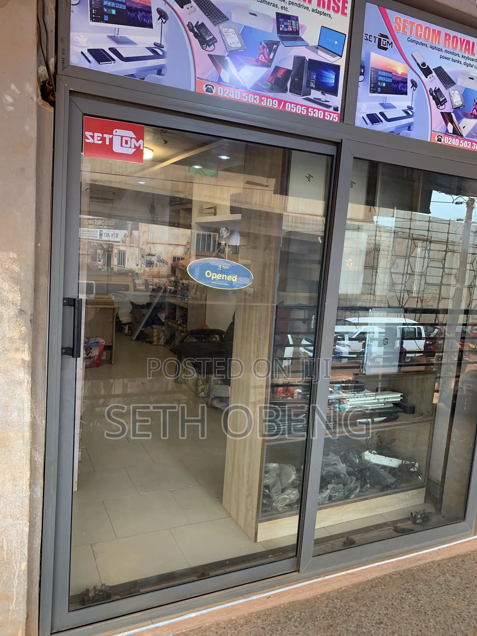 Shop for Rent at SUAME MAAKRO Opposite the Overhead