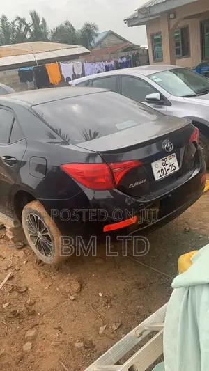 Toyota Corolla 2018 Black