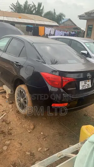 Toyota Corolla 2018 Black