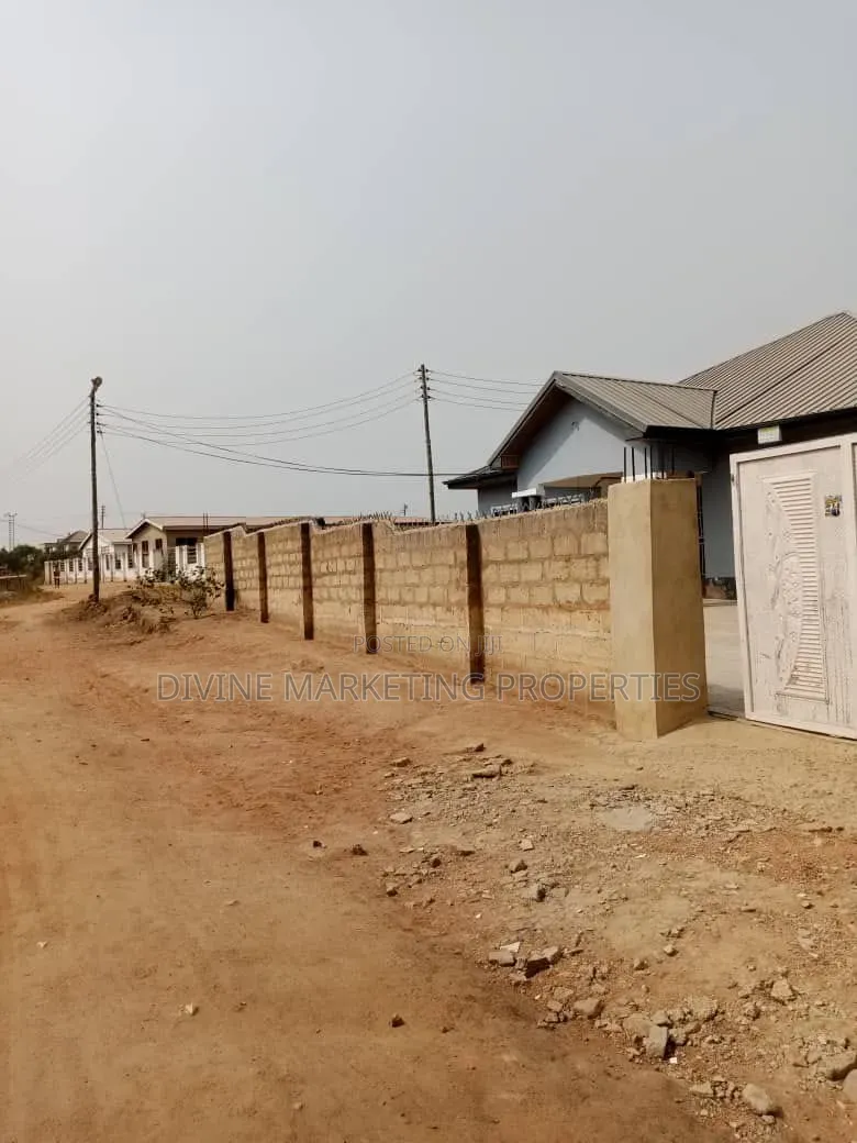 3bdrm House in Kasoa, Gomoa West for sale