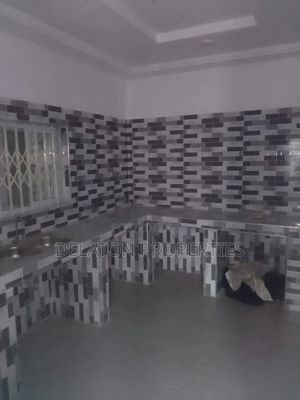 3bdrm Apartment in Pokuase for rent