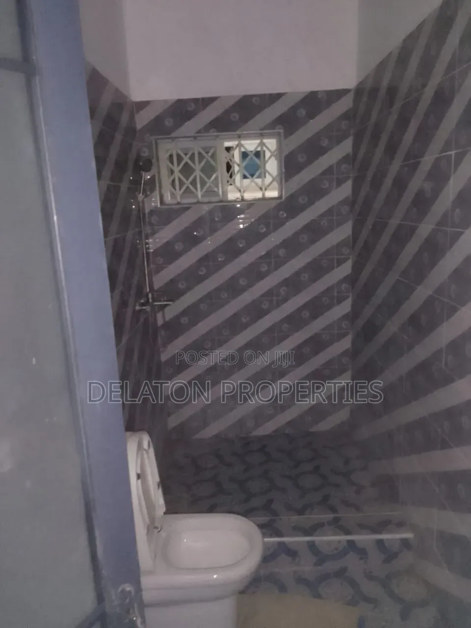 3bdrm Apartment in Pokuase for rent