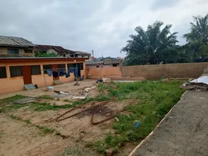 8bdrm Block of Flats in Washing Bay, Blue Kiosk for sale
