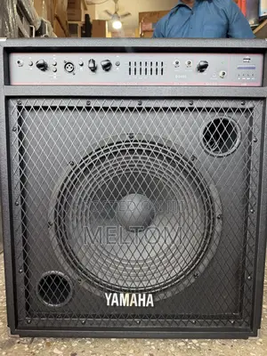 Yamaha Bs400 15inches Bass Guitar Combo
