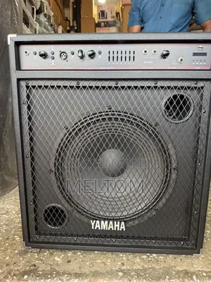 Yamaha Bs400 15inches Bass Guitar Combo