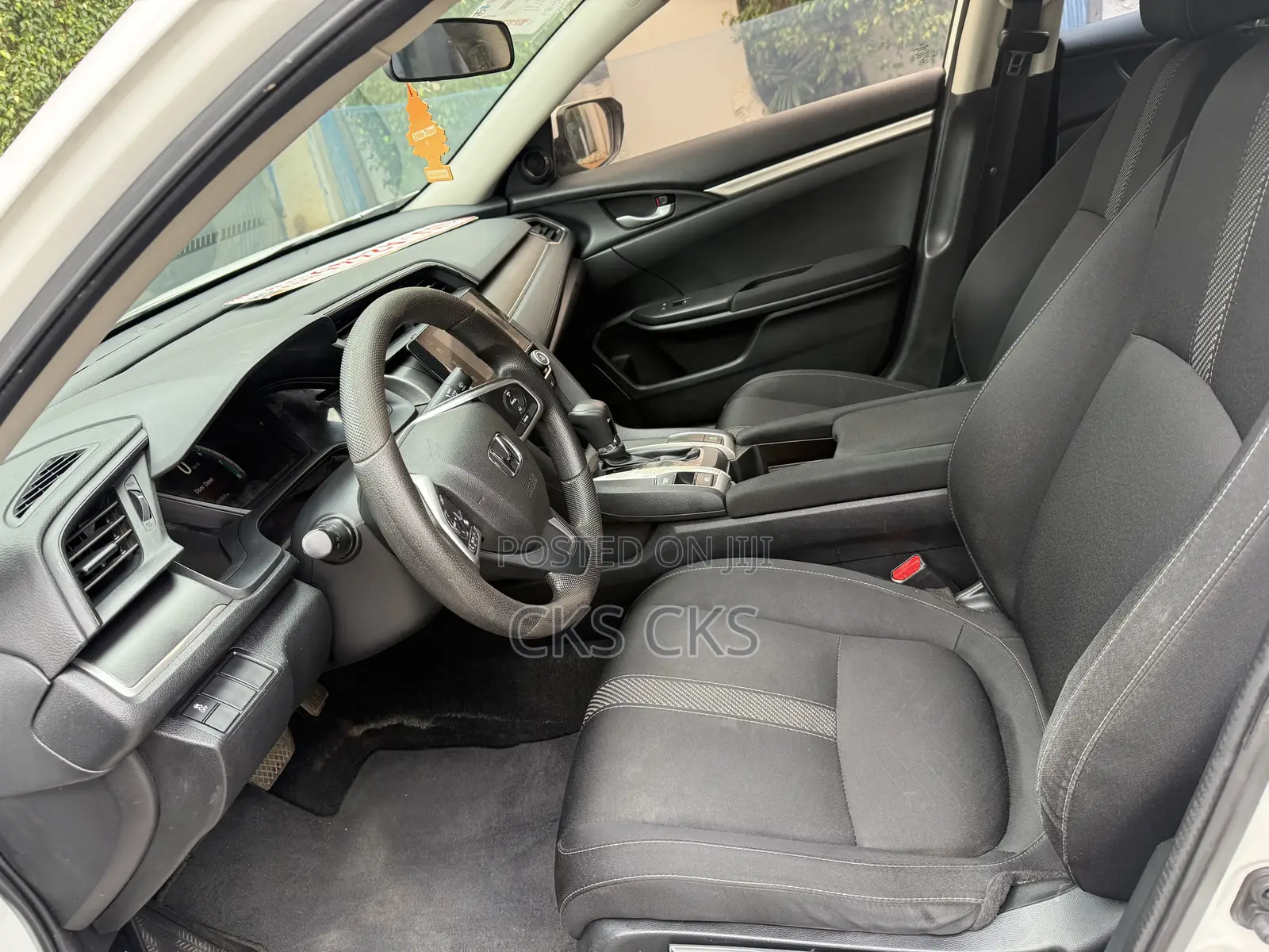 Honda Civic 2018 White