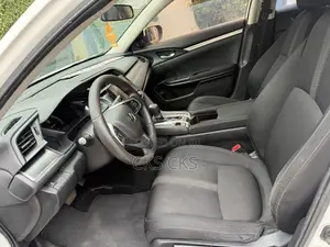 Honda Civic 2018 White