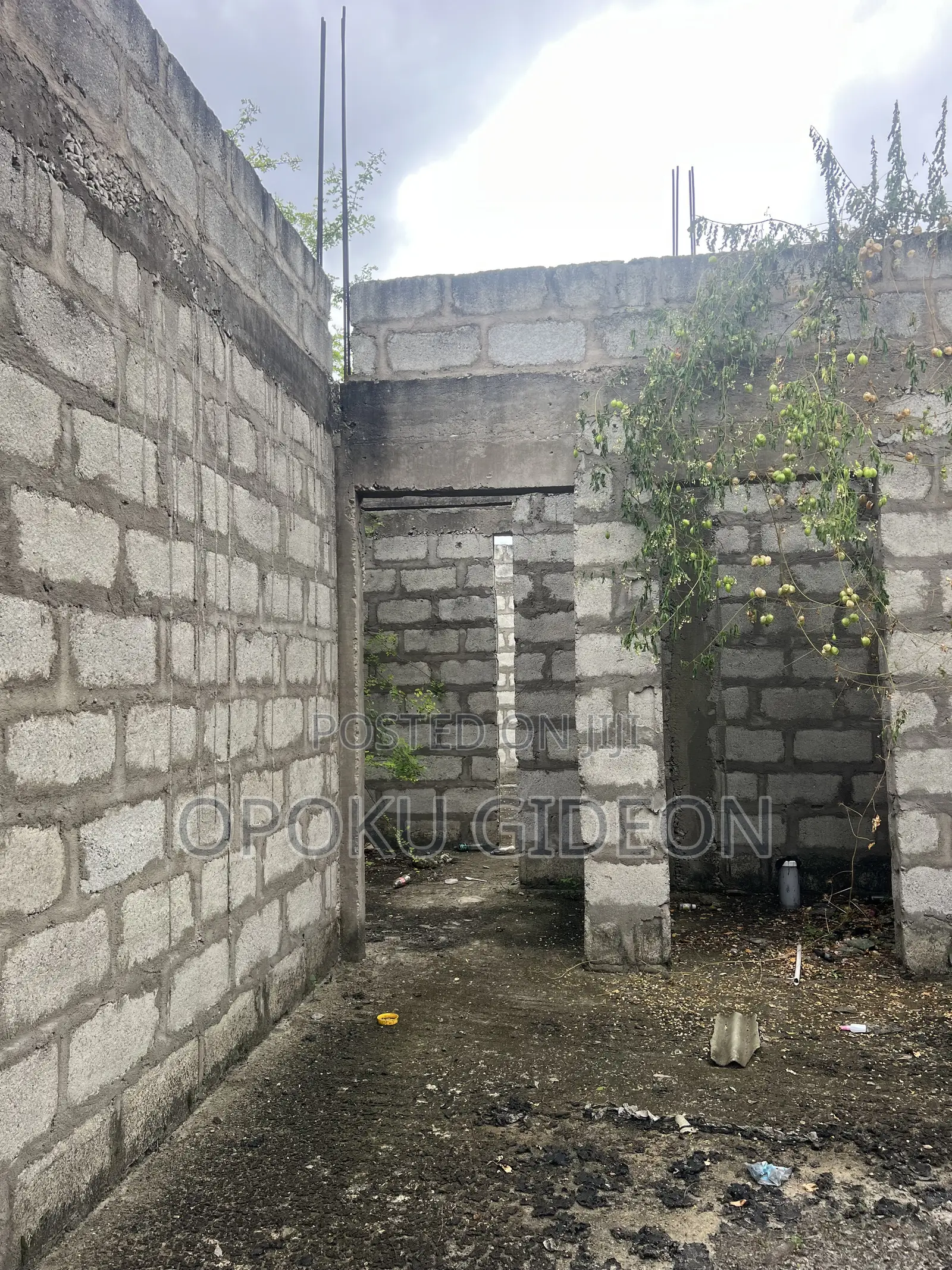 2bdrm House in Nsakina, Manhean for sale
