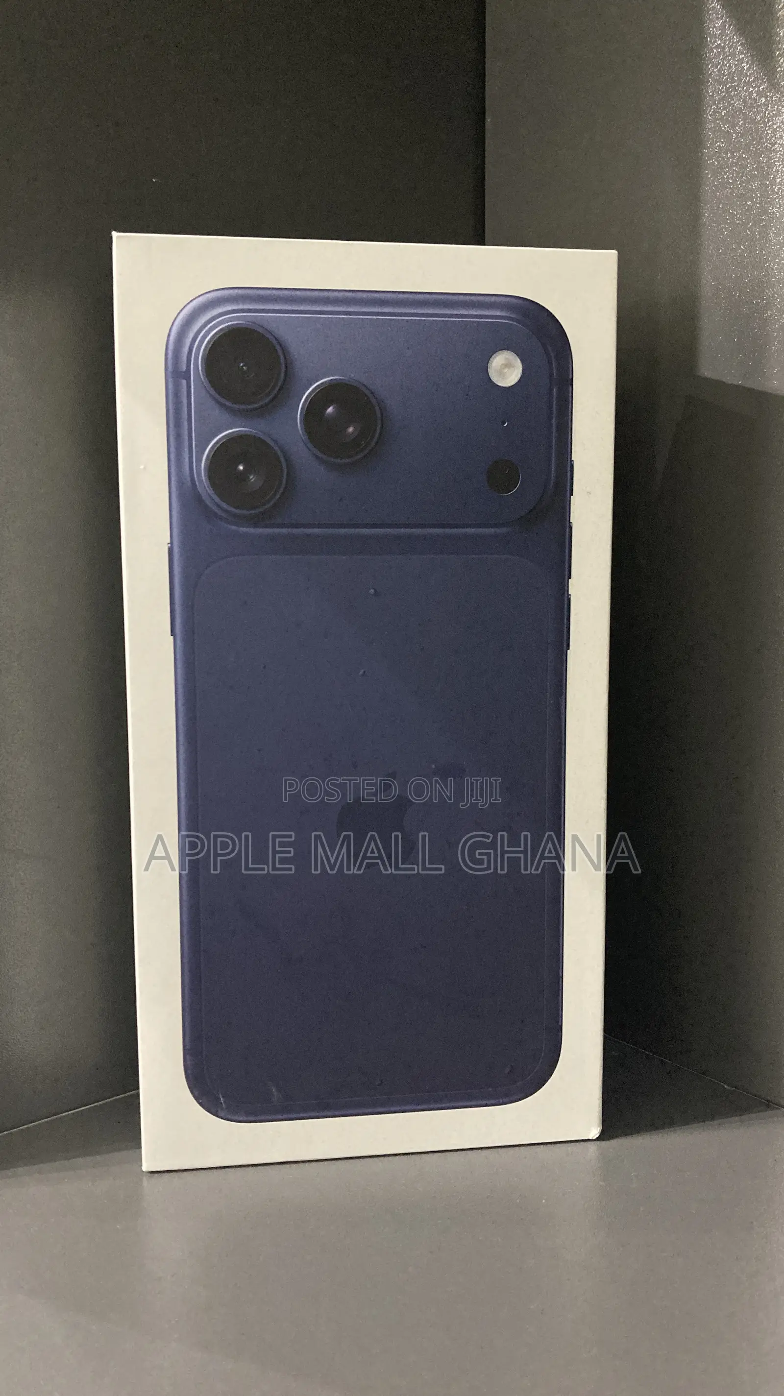 New Apple iPhone 17 Pro Max 256 GB Orange