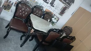 Royal Dining Table