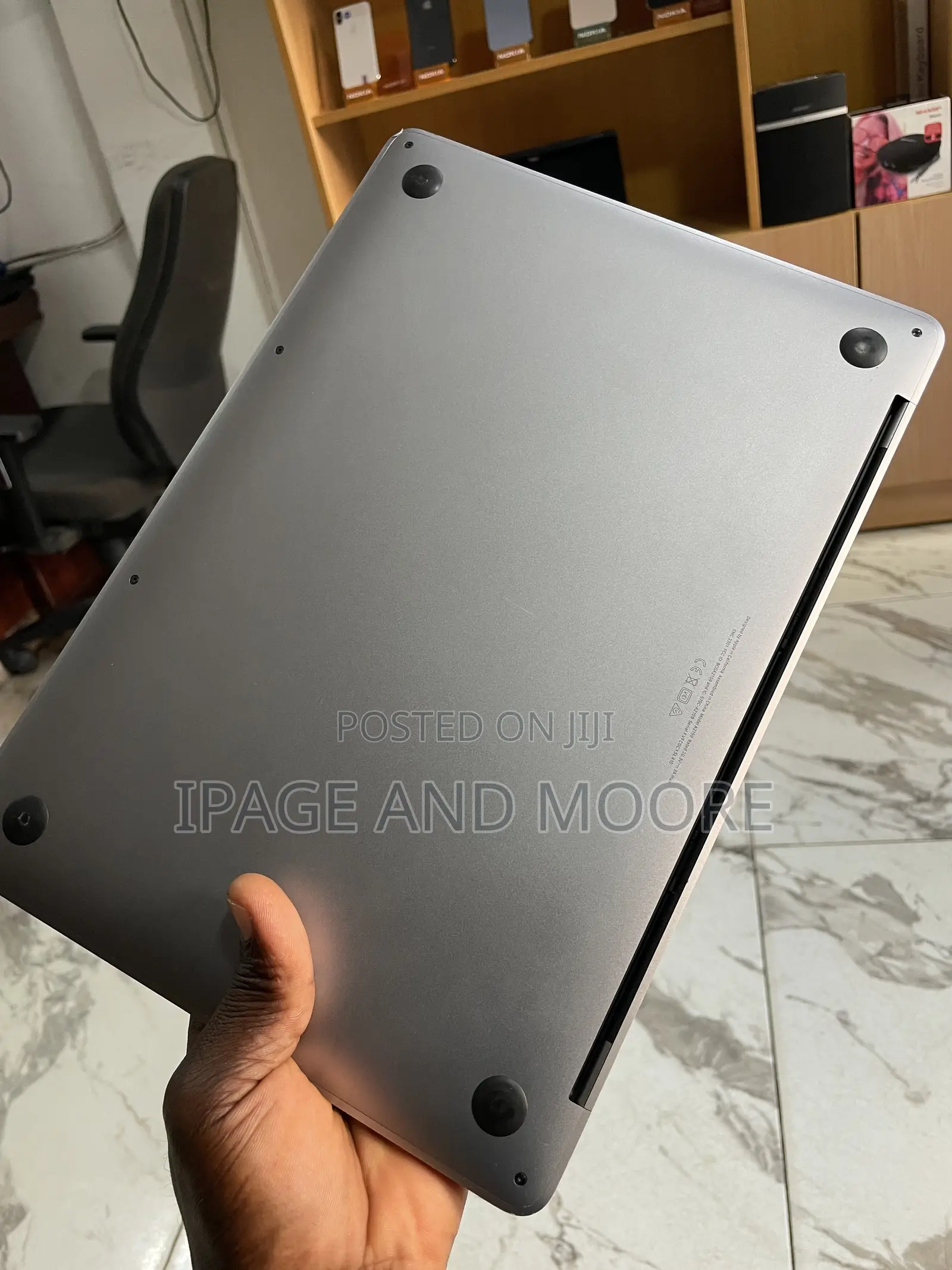 Laptop Apple MacBook Pro 2020 8GB Intel Core i5 SSD 256GB