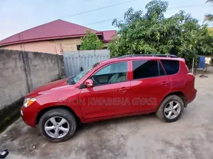 Toyota RAV4 2010 Red