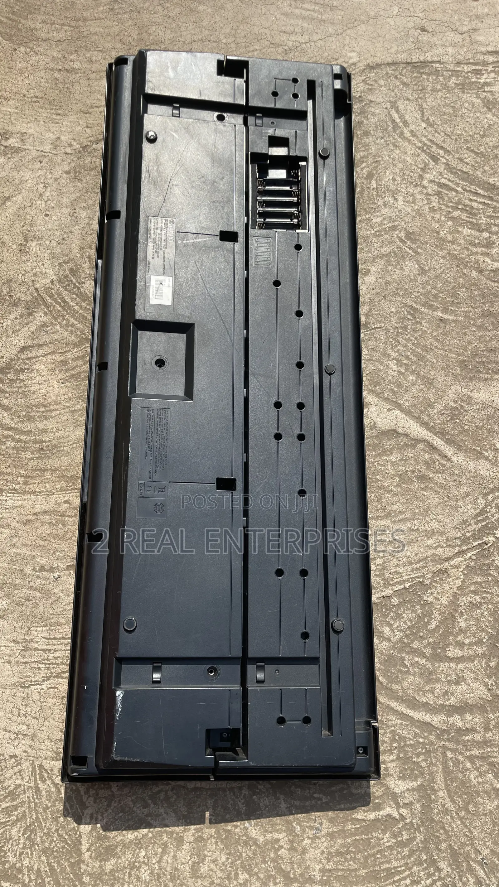 Yamaha YPT-200 Keyboard