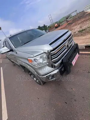 Toyota Tundra 2016 Silver