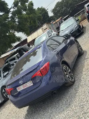 Toyota Corolla 2018 Blue