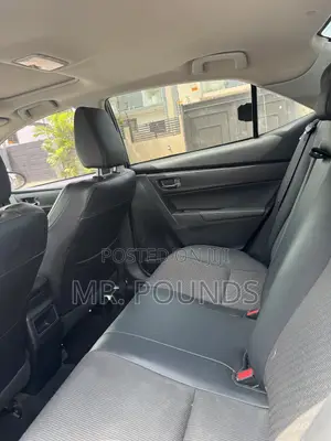 Toyota Corolla 2018 Blue