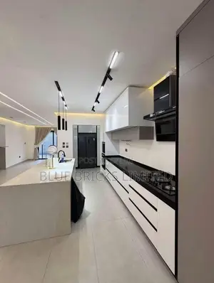 Furnished 4bdrm House in Adjiringanor, Ability for sale