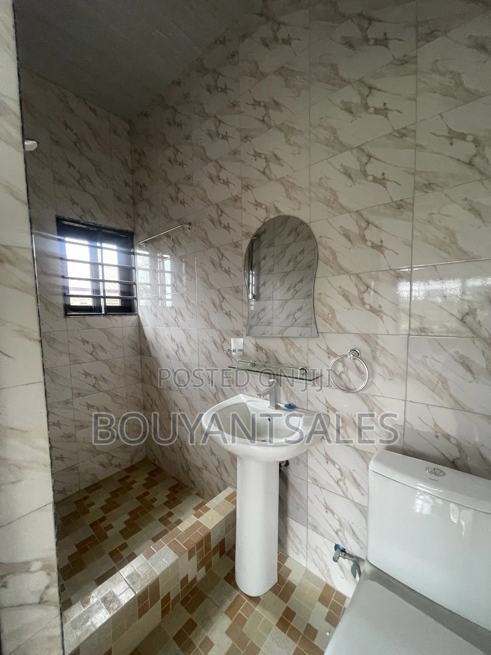 2bdrm Apartment in Boi, Abokobi for rent