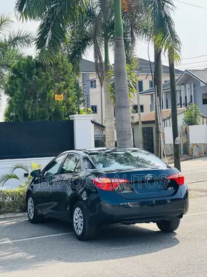 Toyota Corolla 2018 Black