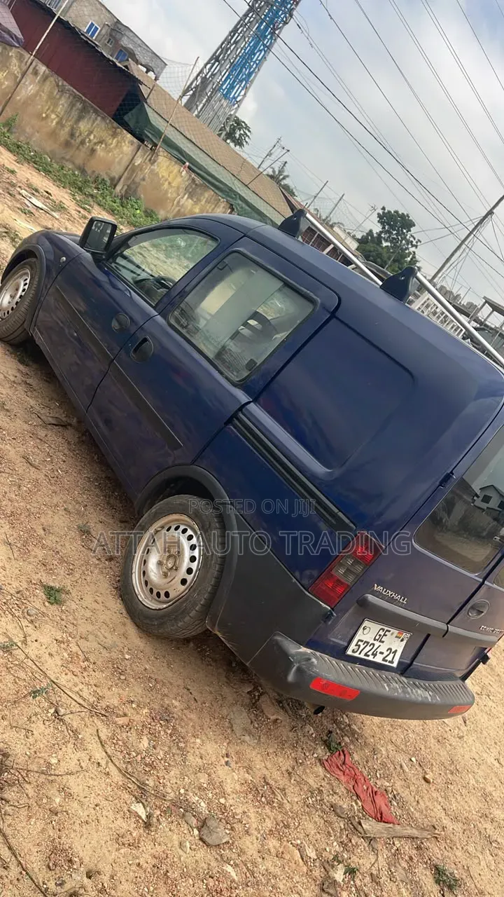 Opel Combo 2008 Blue