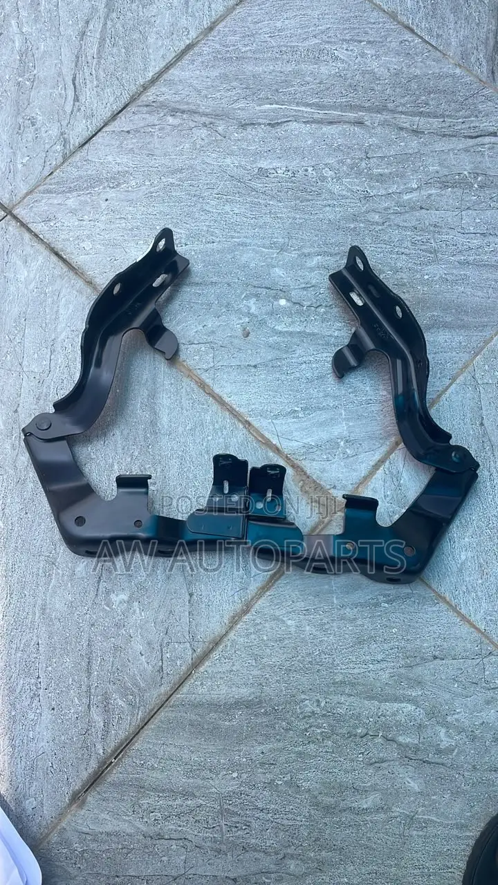 Toyota Camry 12-14 Hood Hinge