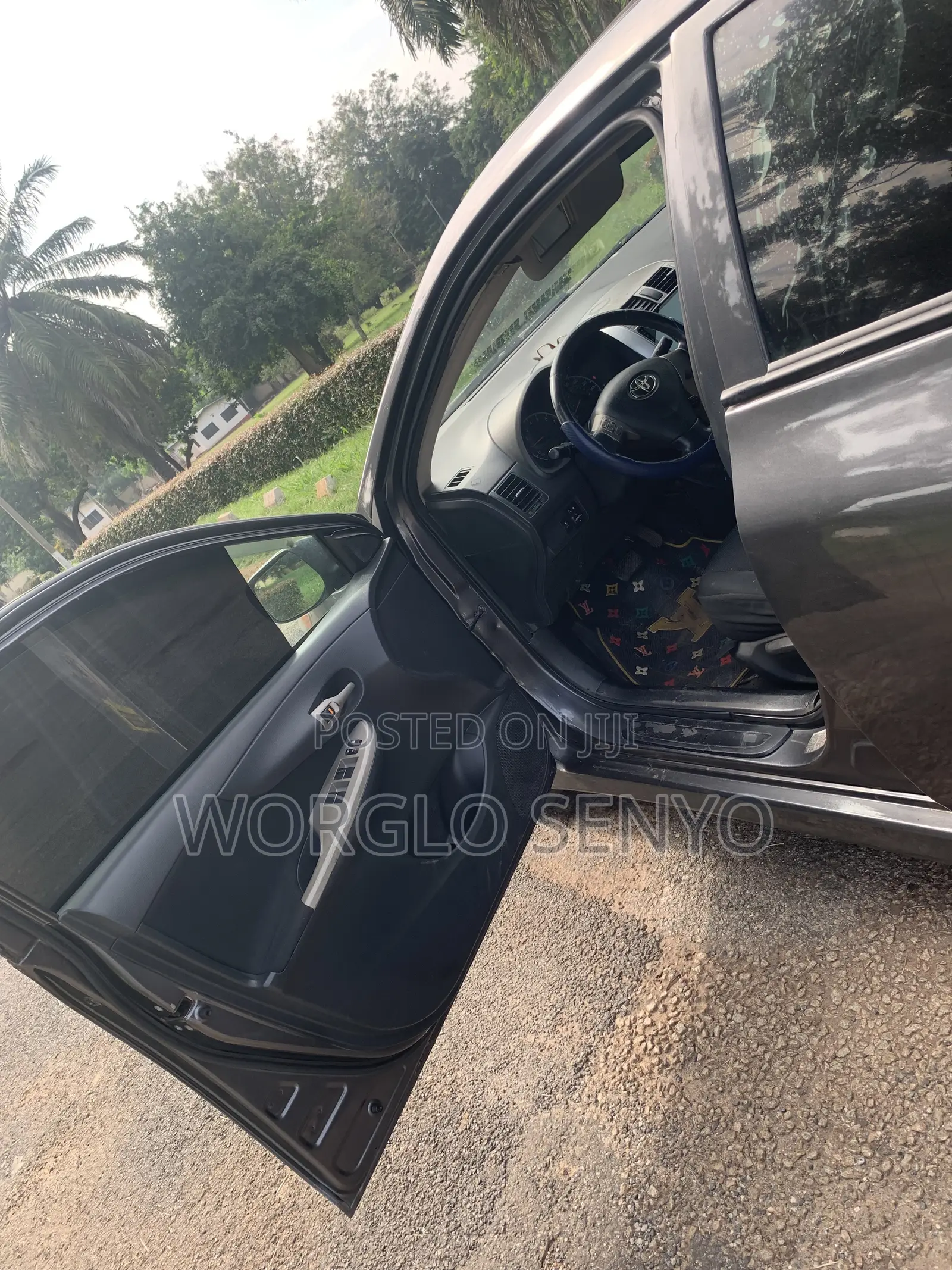 Toyota Corolla S 4dr Sedan (1.8L 4cyl 4A) 2010 Gray