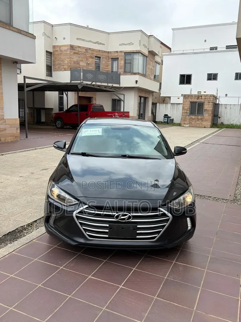 Hyundai Elantra 2017 Black