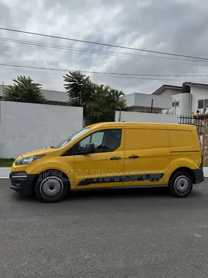 Ford Transit Crew Van 2023 Yellow