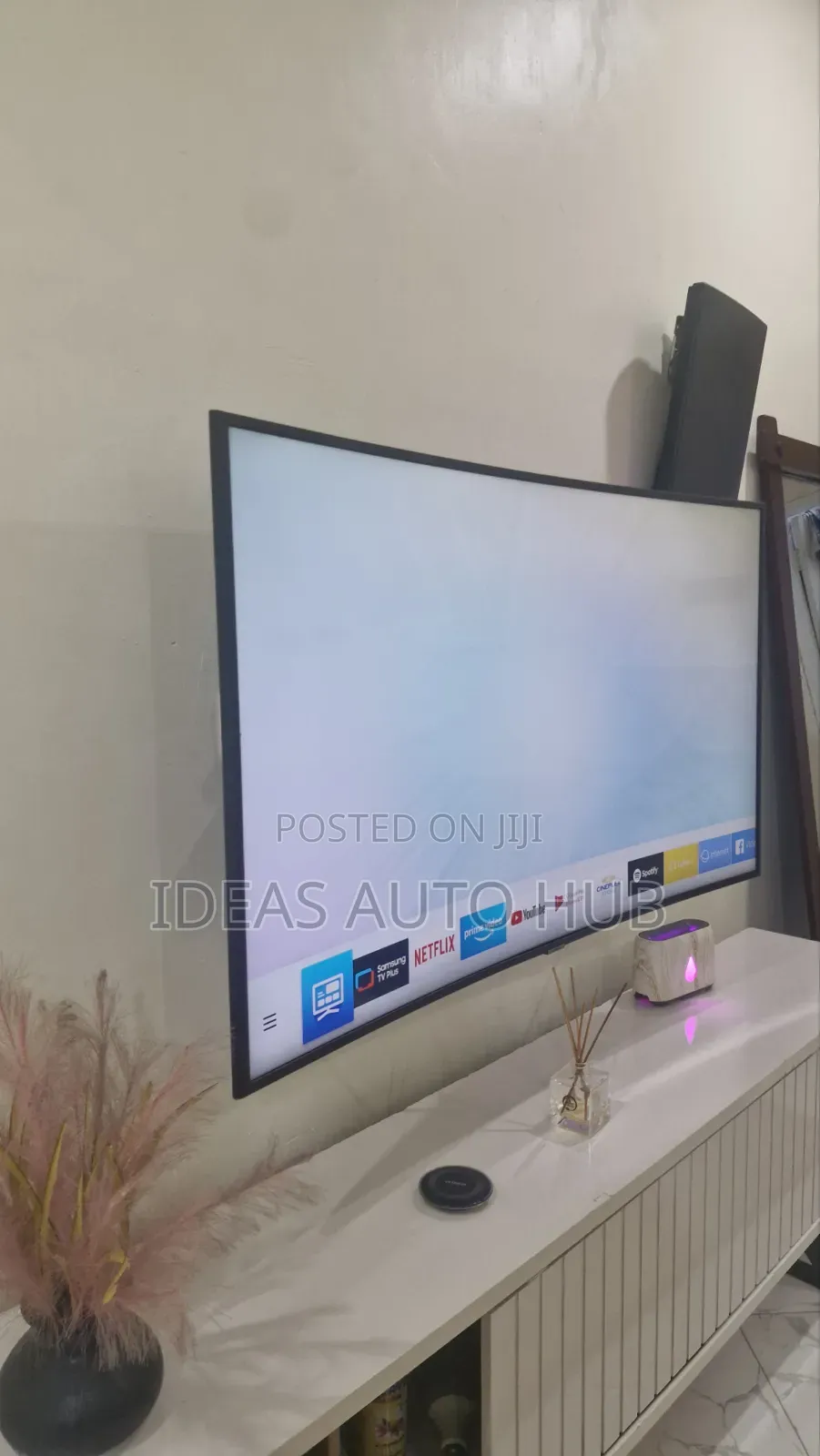 Samsung Curved 55 Inches Smart TV