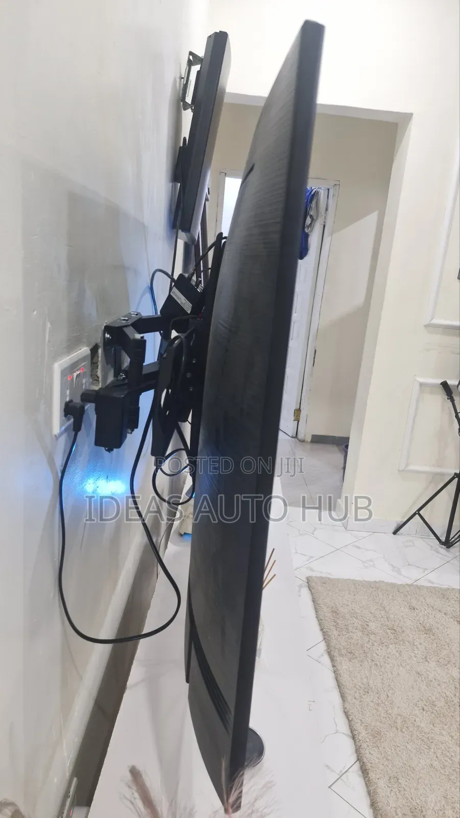 Samsung Curved 55 Inches Smart TV