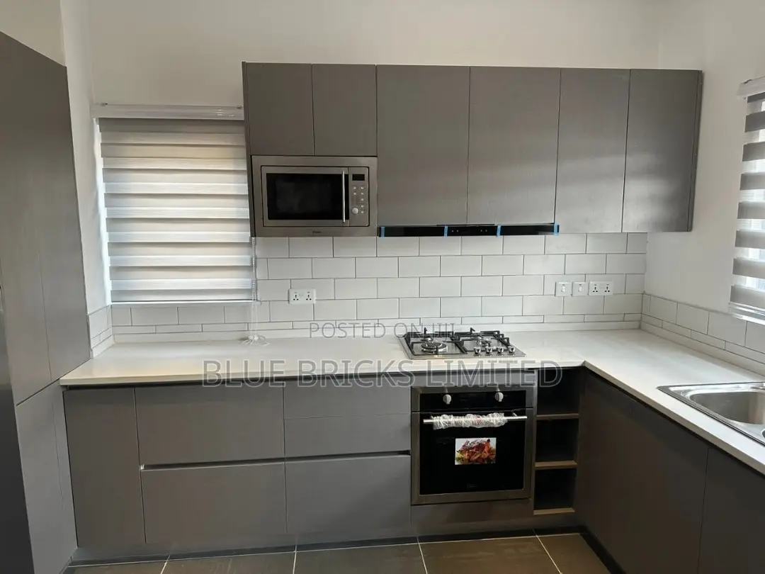 4bdrm House in Oyarifa for sale