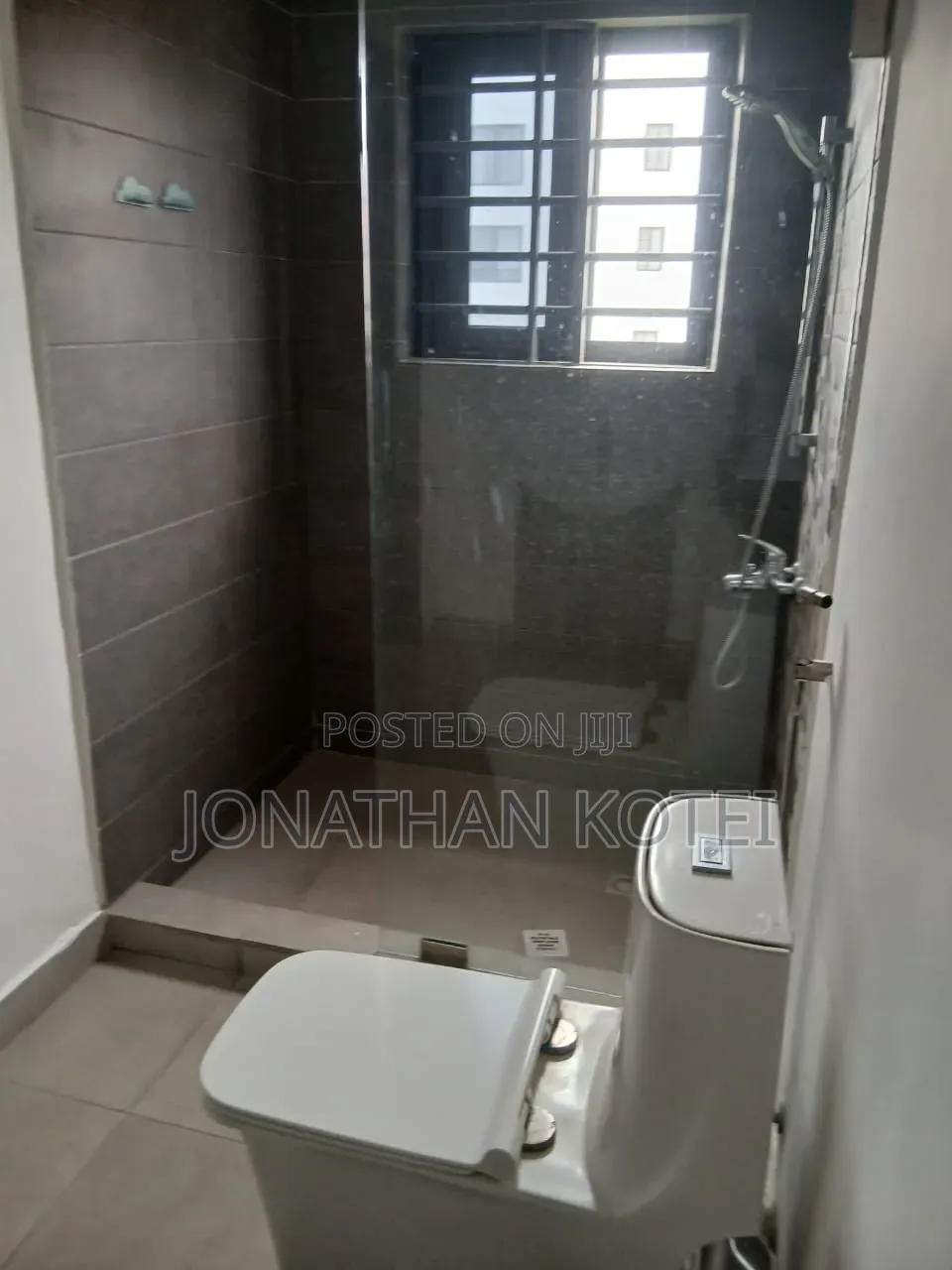 2bdrm Apartment in Kwabenya Abuom for rent