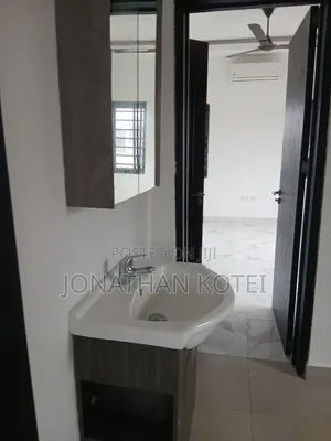 2bdrm Apartment in Kwabenya Abuom for rent