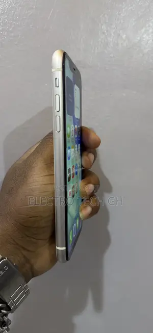 Apple iPhone 11 128 GB White