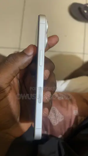 Apple iPhone 16 128 GB White