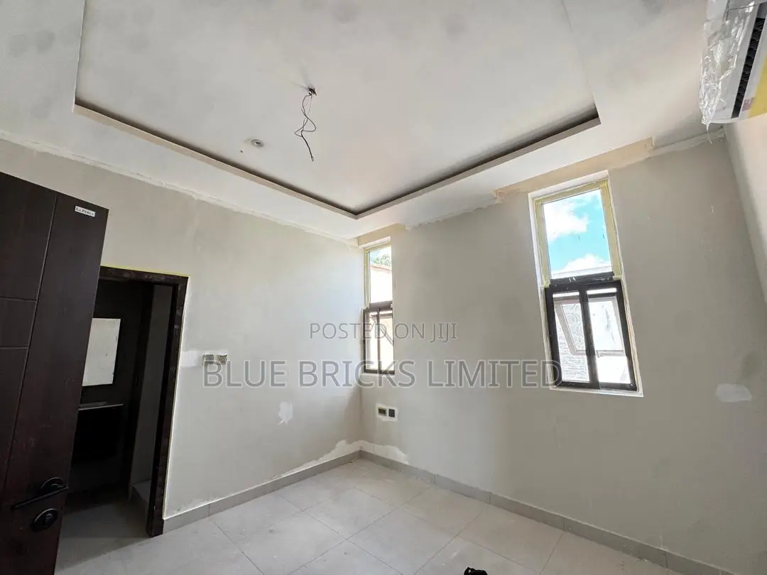 3bdrm House in Spintex, Baatsona Total for sale