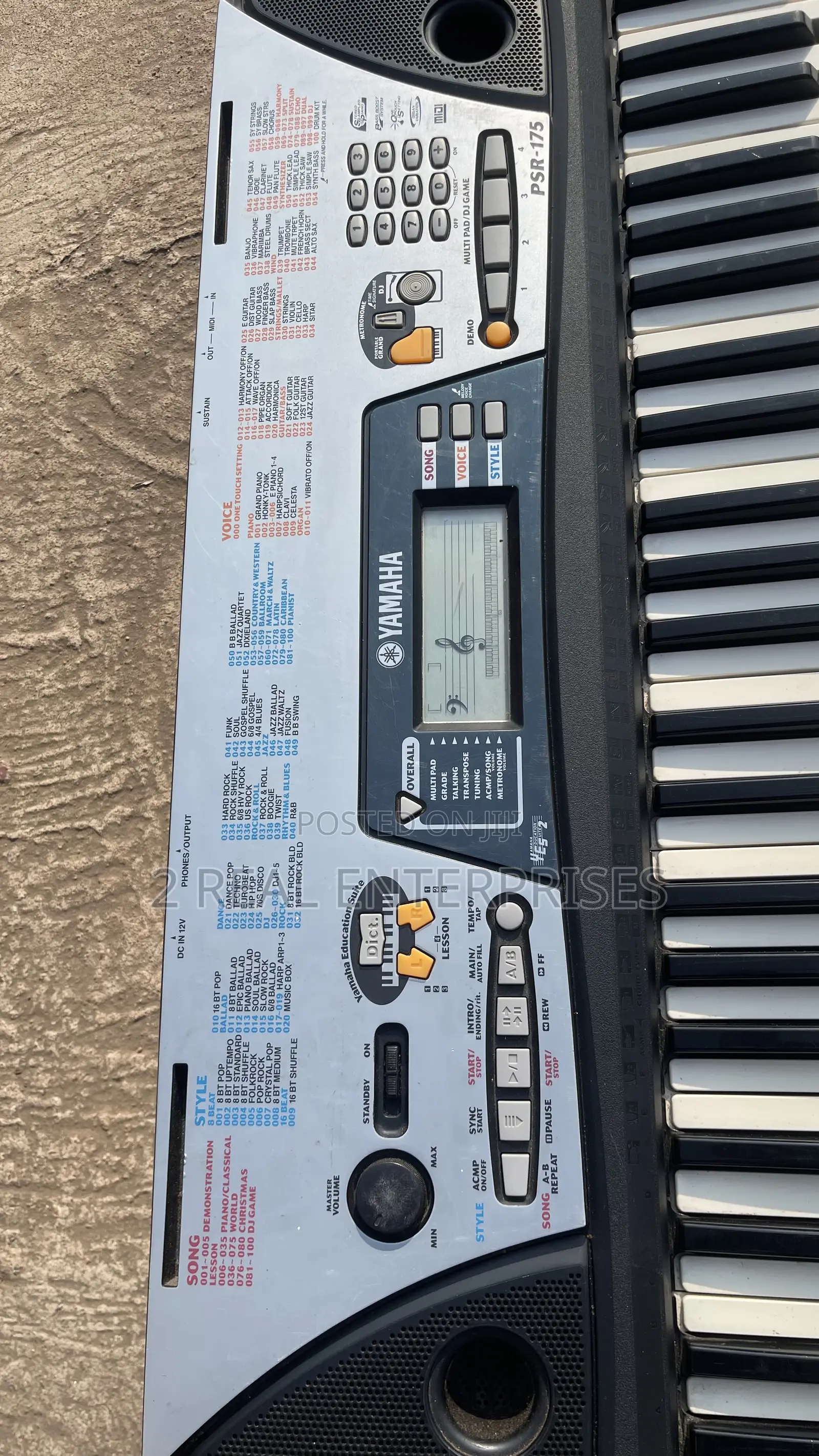 Yamaha PSR-175 Portatone Electronic Keyboard