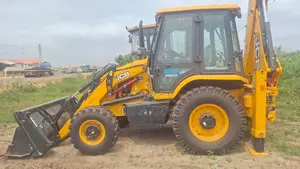 BRAND NEW JCB 3DX Plus 4x4 Backhoe Loader