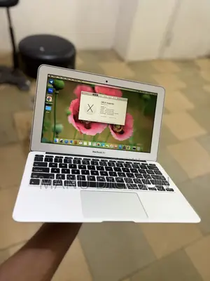 Laptop Apple MacBook Air 4GB Intel Core i5 HDD 128GB