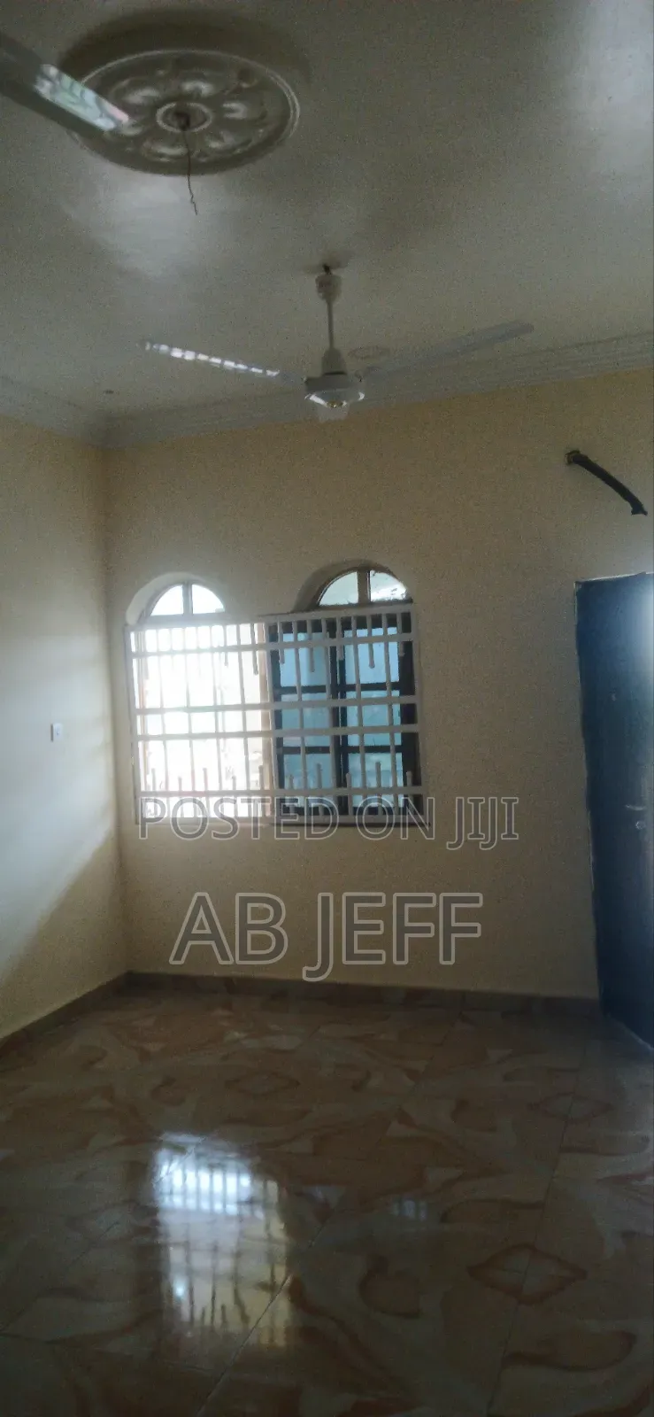 3bdrm Apartment in Kwadaso Estate, Kumasi Metropolitan for rent