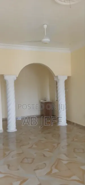 3bdrm Apartment in Kwadaso Estate, Kumasi Metropolitan for rent