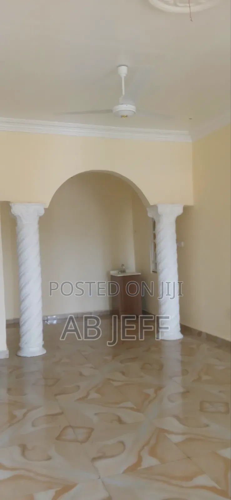 3bdrm Apartment in Kwadaso Estate, Kumasi Metropolitan for rent