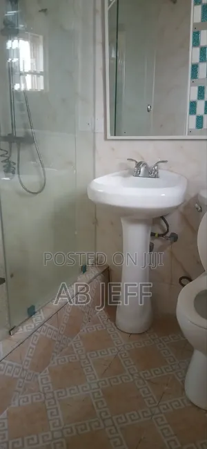 3bdrm Apartment in Kwadaso Estate, Kumasi Metropolitan for rent